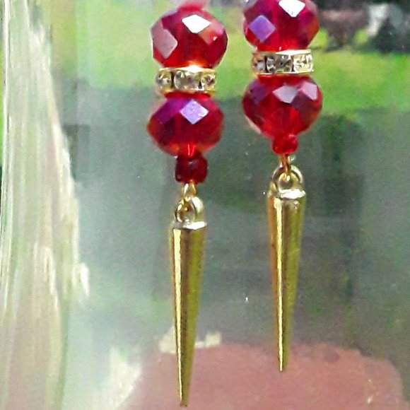 #LitAsF Handmade Earrings With Red Crystals - Picture 8 of 10
